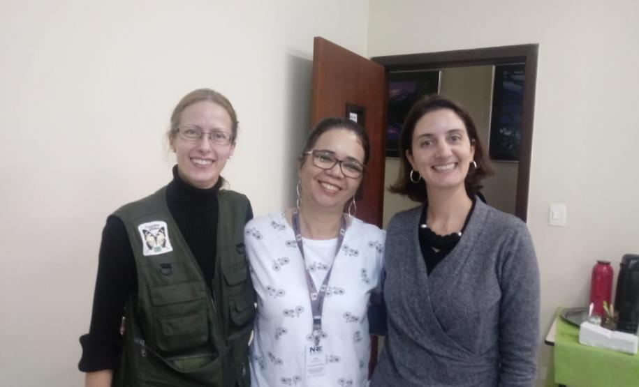 Biólogas Maristela e Dayana e Técnica Pedagógica do NRE AM Norte Eliane